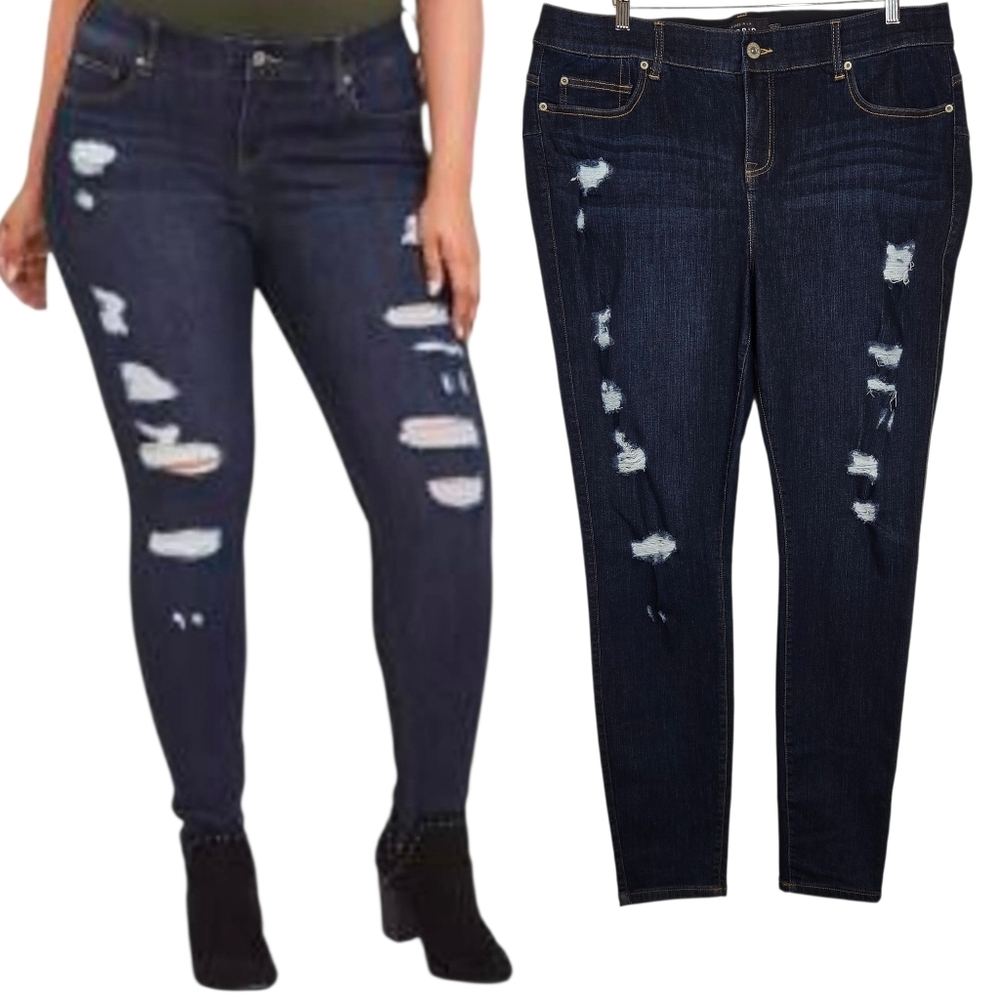 Torrid Tall Premium High Rise Bombshell Skinny Jean Distressed Stretch 20T
